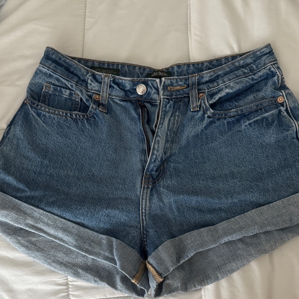 High-Rise Rolled Hem Denim Shorts - Blue